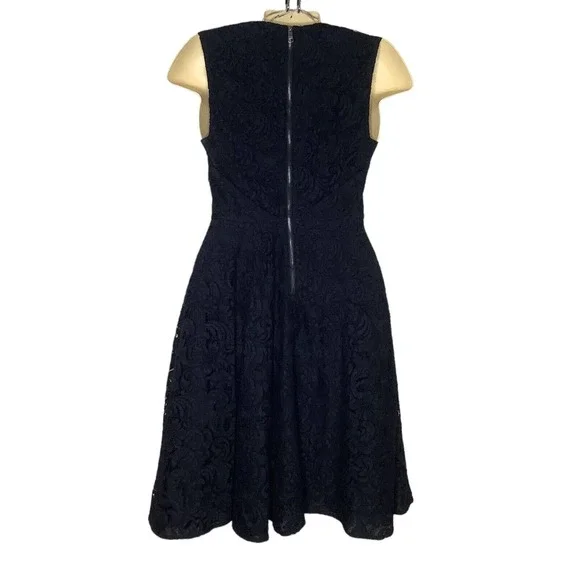 Burberry London Dress Womens 4 Black Lace Floral Fit Flare Sleeveless Pockets S - Picture 2 of 10